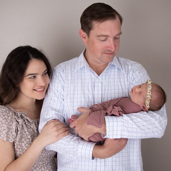 Meet your Posher, Alex - Picture 3 of 3